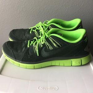 Nike Sportswear Free 5.0